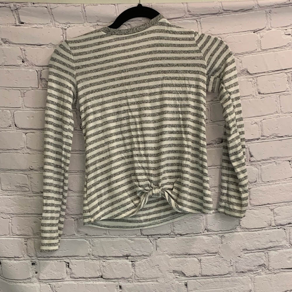 Kids Girls Cat & Jack Light Striped Long sleeve Tee Shirt M (7/8) gray white